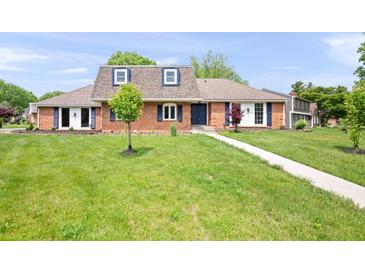 Photo one of 6712 Bruton Dr Indianapolis IN 46256 | MLS 21973640