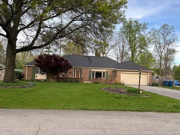 Photo one of 6705 Grosvenor Pl Indianapolis IN 46220 | MLS 21974315