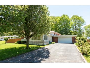 Photo one of 3345 Hillcrest Dr Indianapolis IN 46227 | MLS 21975401