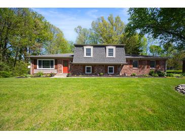Photo one of 8553 Thornhill Dr Indianapolis IN 46256 | MLS 21975686
