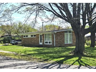 Photo one of 1639 Englewood Dr Indianapolis IN 46219 | MLS 21975807