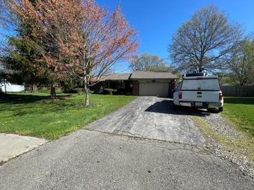 Photo one of 5815 Lida Ln Indianapolis IN 46239 | MLS 21975820