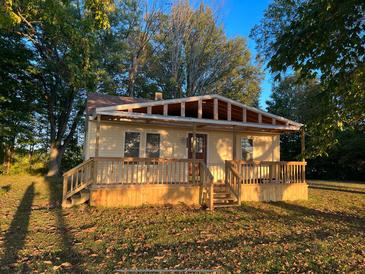 Photo one of 4171 N State Road 135 Rd Franklin IN 46131 | MLS 21976239