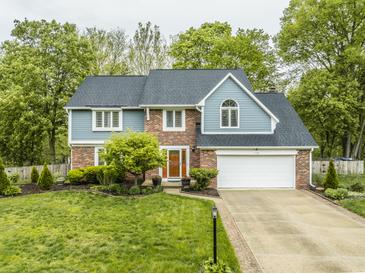 Photo one of 110 Stony Creek Overlook Noblesville IN 46060 | MLS 21976599