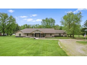 Photo one of 4573 E State Road 252 Franklin IN 46131 | MLS 21976785