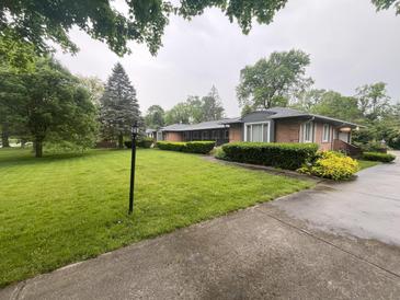 Photo one of 5462 Hedgerow Dr Indianapolis IN 46226 | MLS 21977587