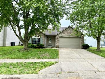 Photo one of 11151 Fall Dr Indianapolis IN 46229 | MLS 21977630