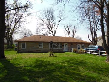 Photo one of 2823 23Rd St Columbus IN 47201 | MLS 21977888