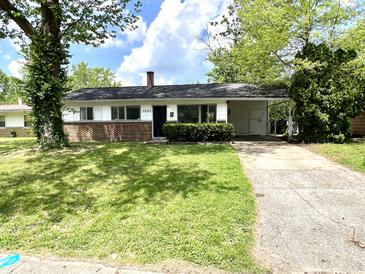 Photo one of 5602 Glencoe St Indianapolis IN 46226 | MLS 21978030