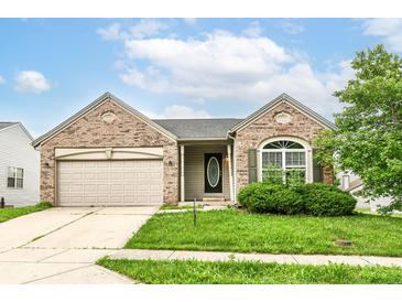 Photo one of 3031 N White Rivr Pw E Dr Indianapolis IN 46208 | MLS 21978148