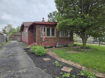 Photo one of 369 Albany St Indianapolis IN 46225 | MLS 21978197