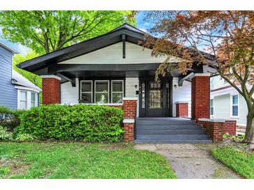Photo one of 410 Euclid Ave Greenwood IN 46142 | MLS 21978814