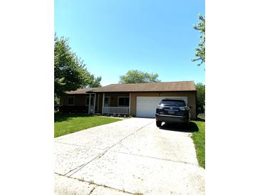 Photo one of 8616 Gandy Ct Indianapolis IN 46217 | MLS 21979076