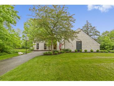 Photo one of 1108 Indian Pipe Ln Zionsville IN 46077 | MLS 21979445