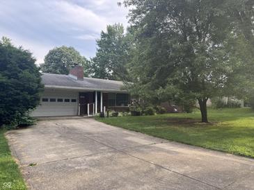 Photo one of 335 Woodhill Dr Indianapolis IN 46227 | MLS 21985653