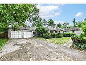 Photo one of 6021 Gladden Dr Indianapolis IN 46220 | MLS 21987333