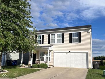 Photo one of 1627 Carriage Cir Shelbyville IN 46176 | MLS 21995711