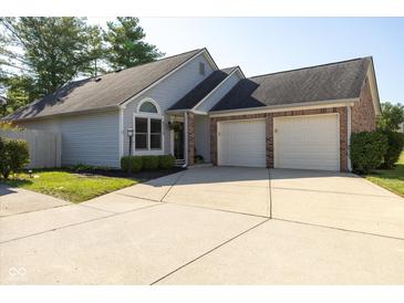 Photo one of 6719 Limerick Ct Indianapolis IN 46250 | MLS 21996076