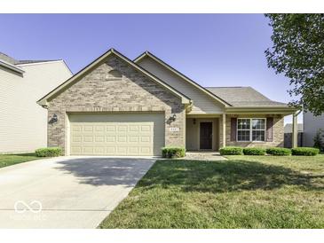 Photo one of 6267 Enclave Blvd Greenwood IN 46143 | MLS 21998346