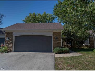 Photo one of 7432 Longleat Rd Indianapolis IN 46240 | MLS 22003473