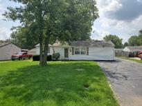 View 203 Center Dr Mooresville IN