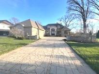View 8905 Stonebriar Dr Indianapolis IN