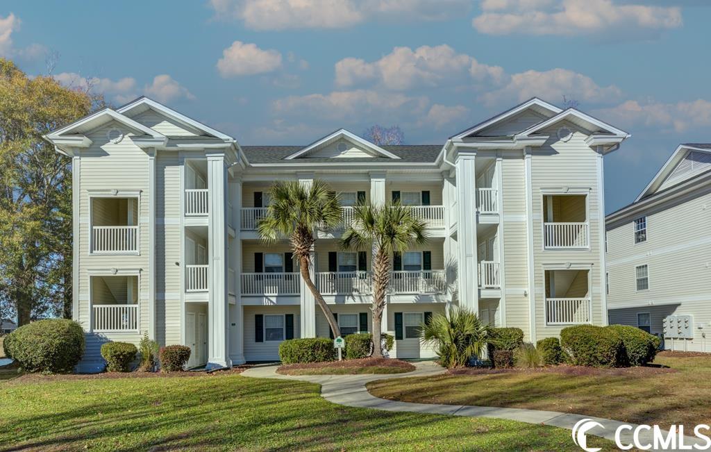 Photo one of 533 White River Dr. # 18D Myrtle Beach SC 29579 | MLS 2325279