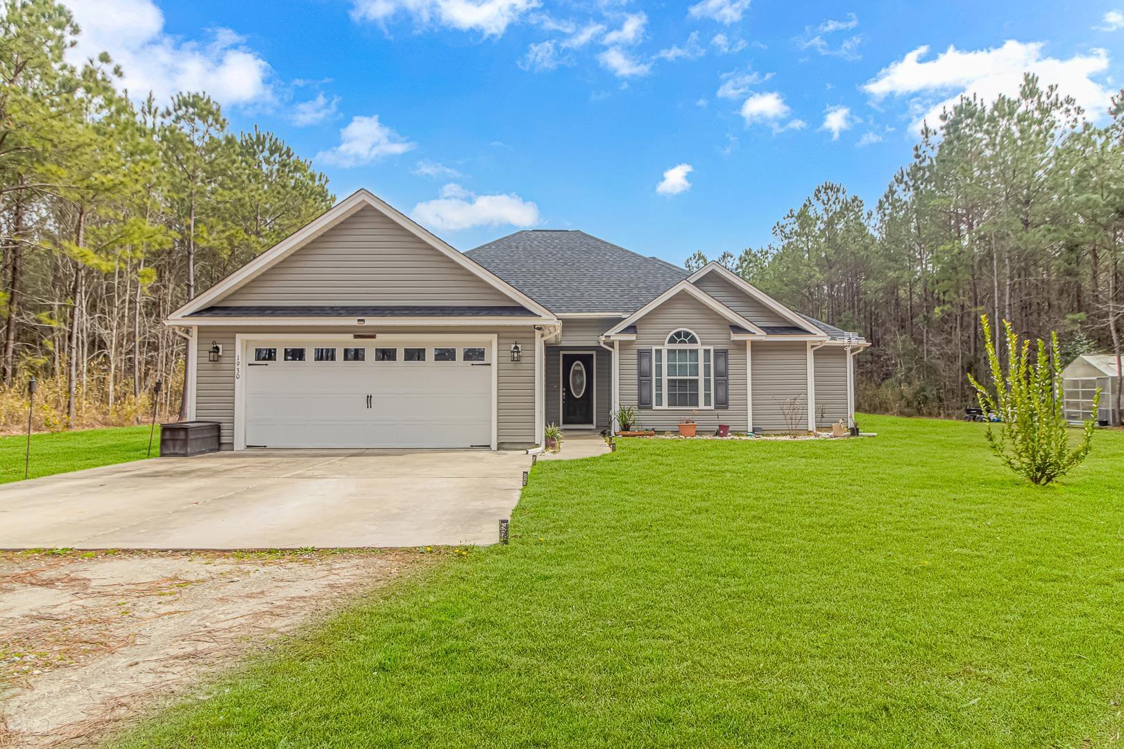 Photo one of 1930 W Homewood Rd. Conway SC 29526 | MLS 2403579