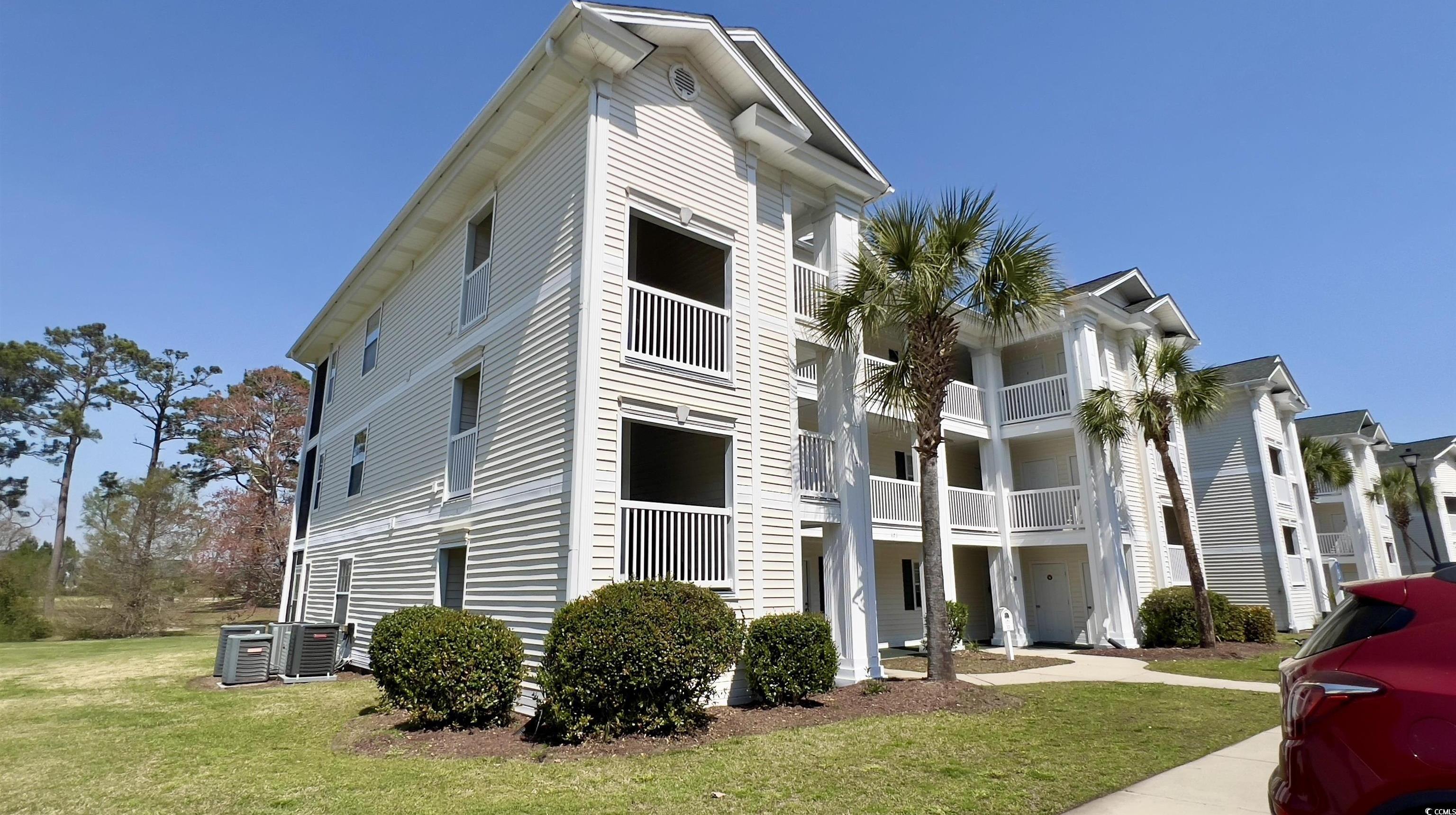 Photo one of 473 White River Dr. # 33D Myrtle Beach SC 29579 | MLS 2405130