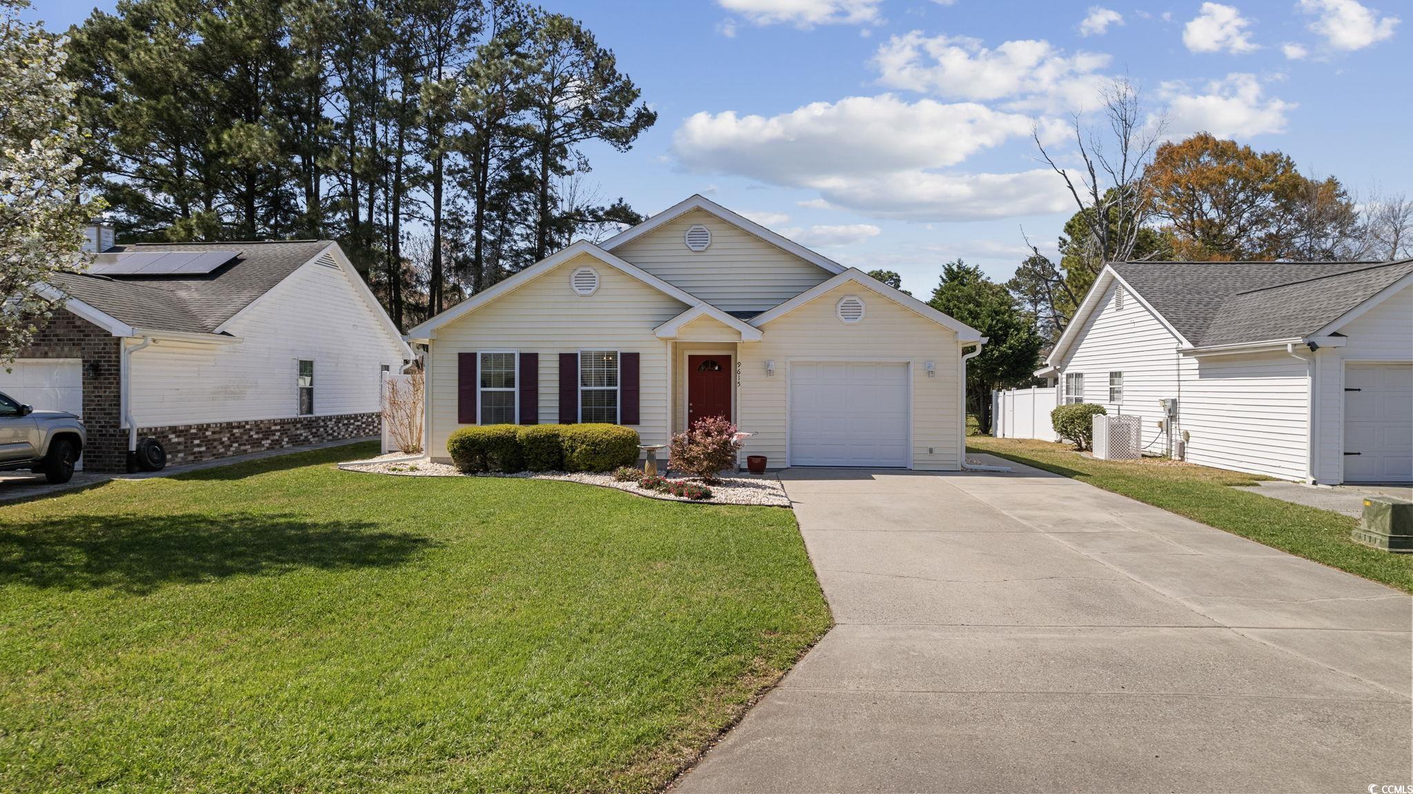 Photo one of 9615 Kings Grant Dr. Murrells Inlet SC 29576 | MLS 2407374