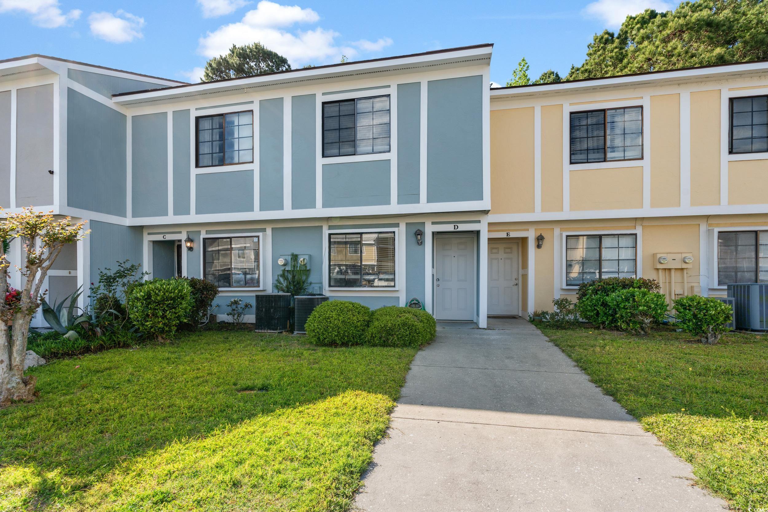 Photo one of 1214 Pinegrove Dr. # D Myrtle Beach SC 29577 | MLS 2409021