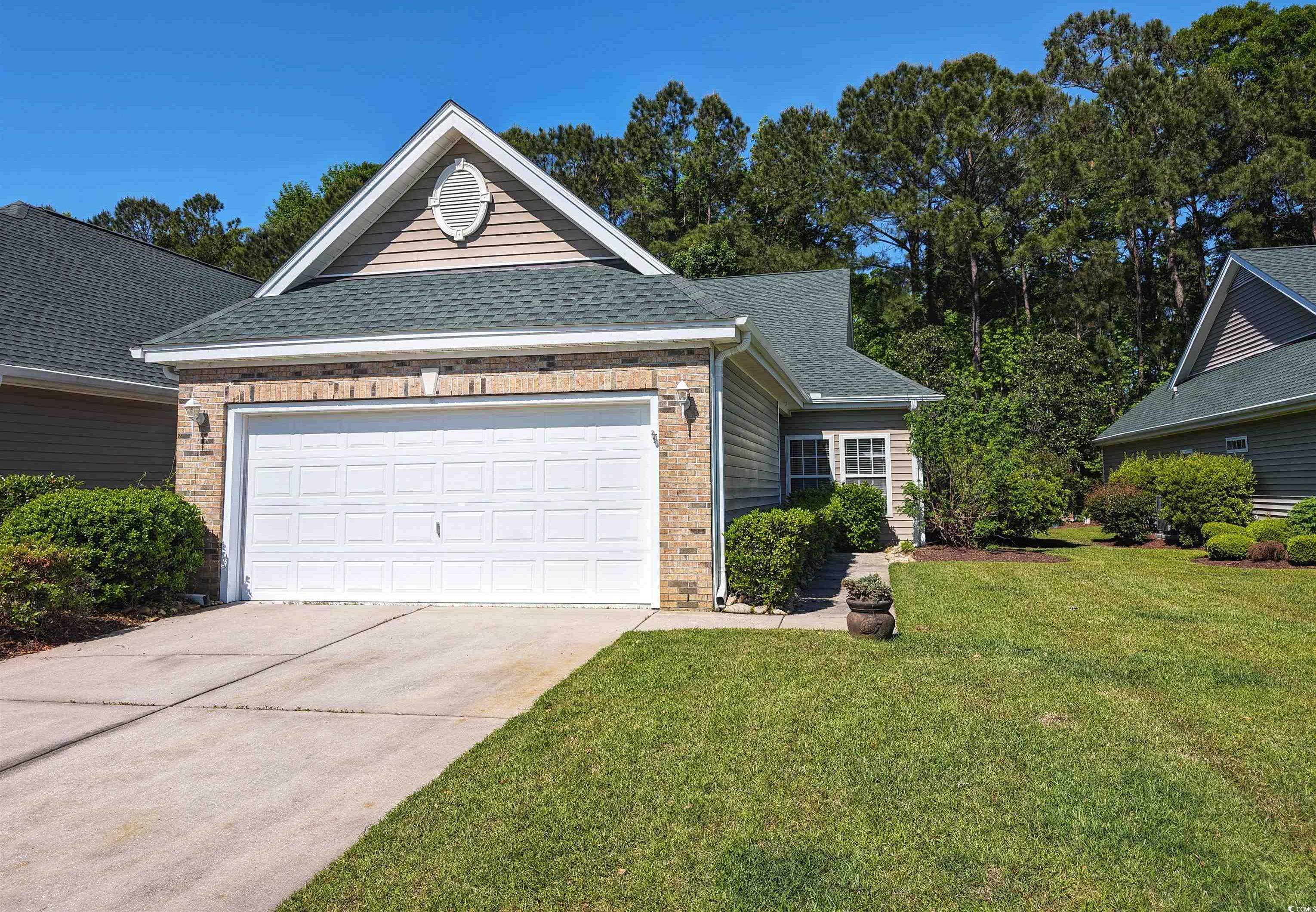 Photo one of 724 Pinehurst Ln. # 83D Pawleys Island SC 29585 | MLS 2409301