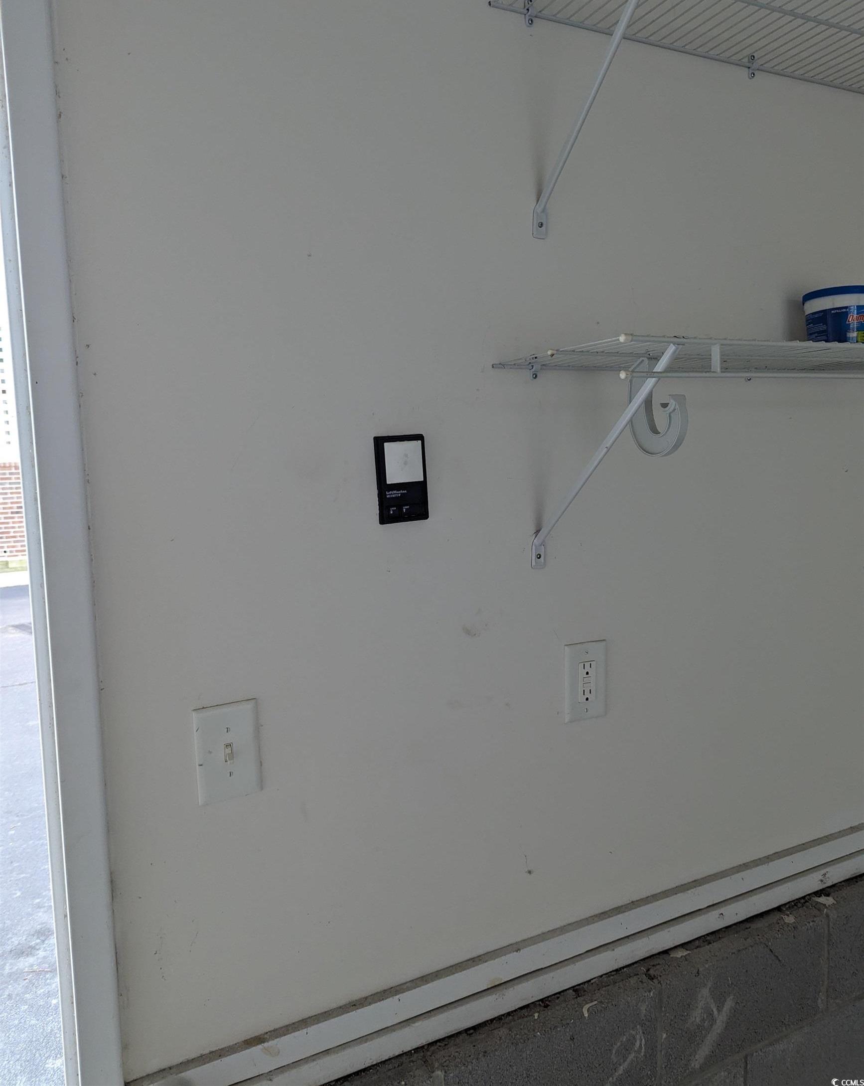Photo #3