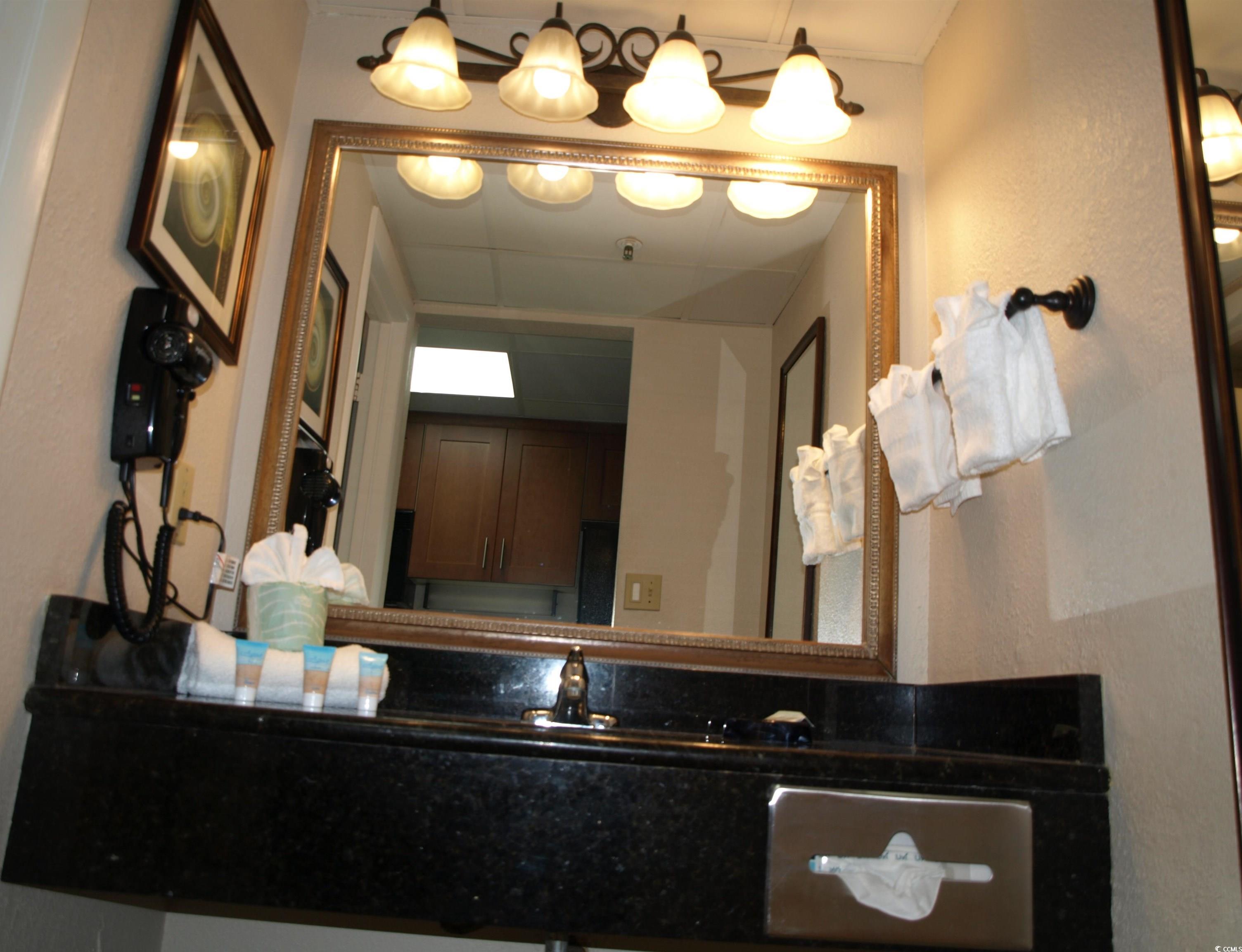 Photo #10