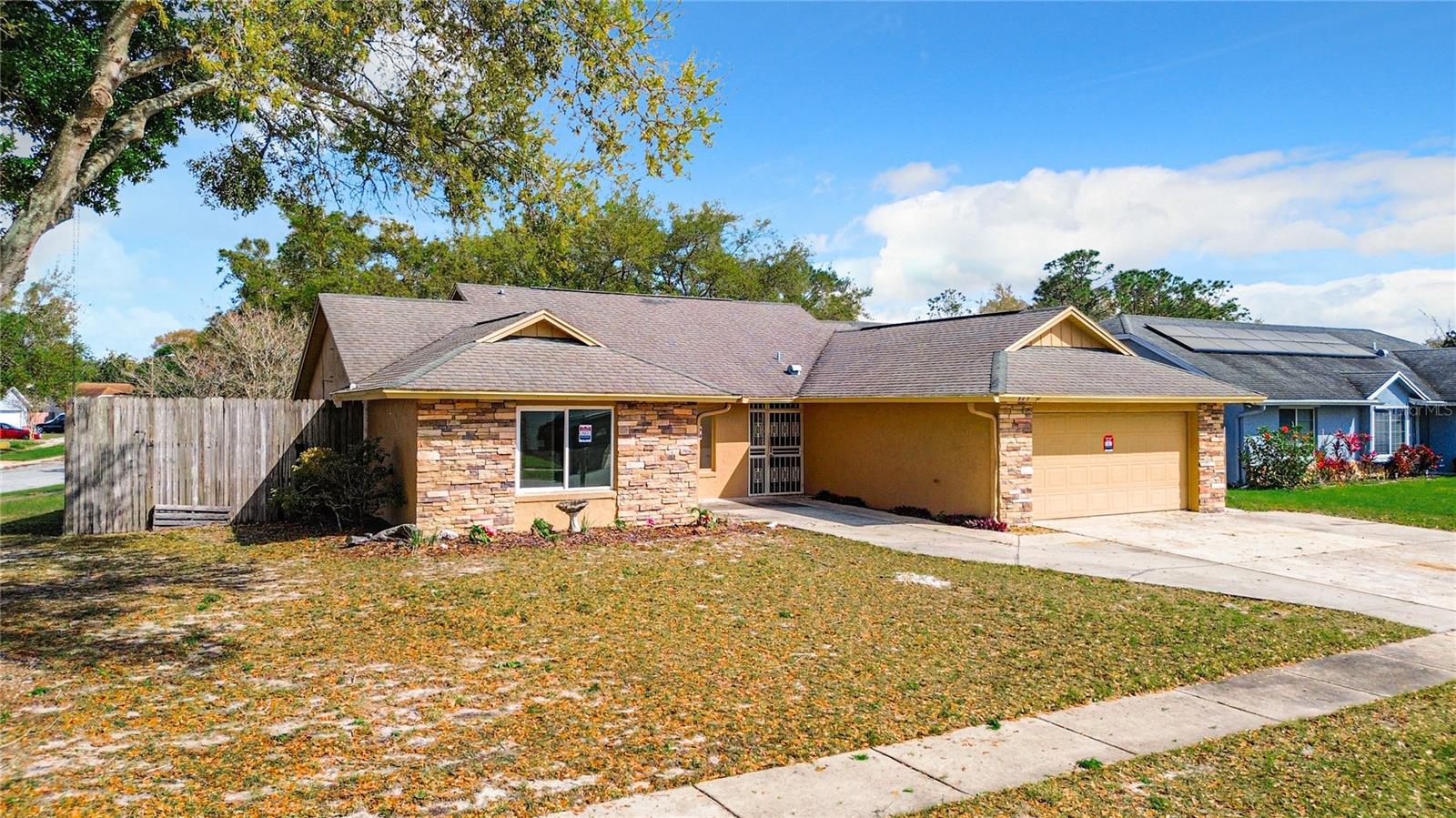 Photo one of 967 Finrod Way Casselberry FL 32707 | MLS A4602445