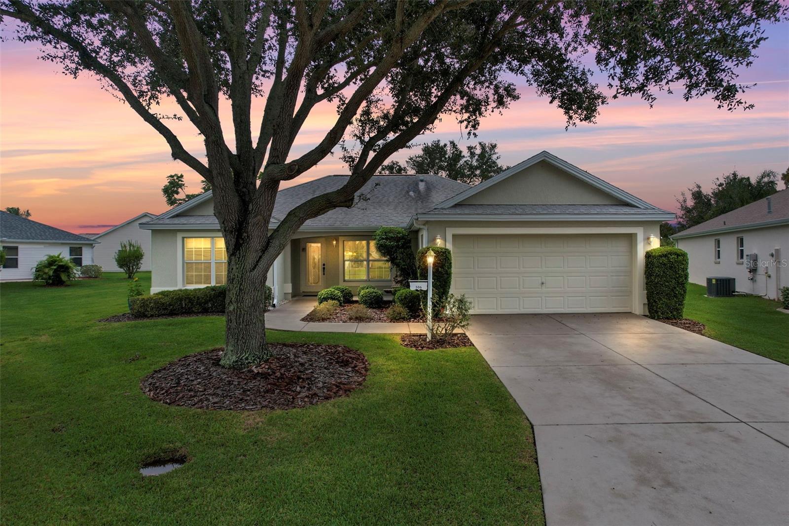 Photo one of 506 Melrose Ct The Villages FL 32162 | MLS G5075583