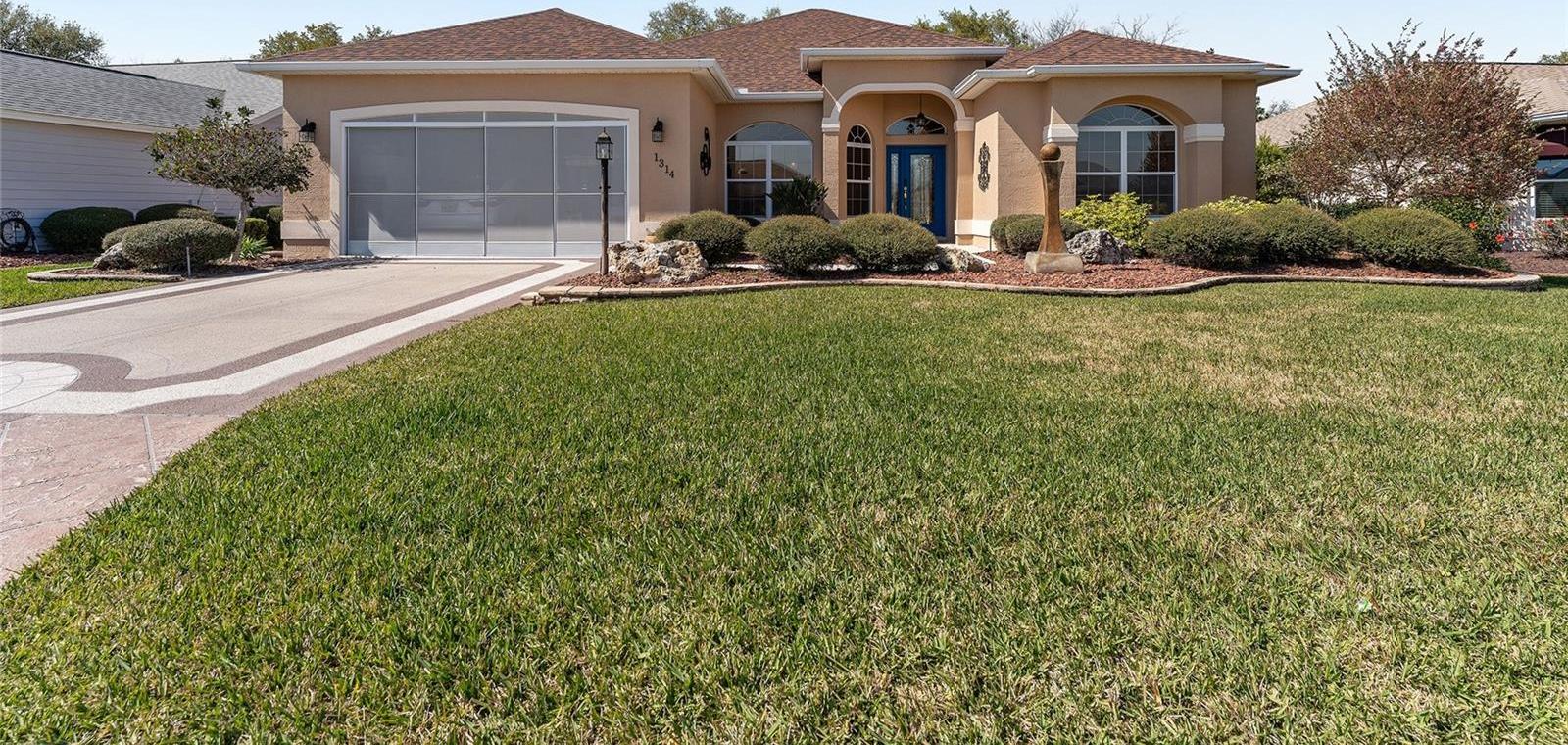 Photo one of 1314 Camero Dr The Villages FL 32159 | MLS G5078941