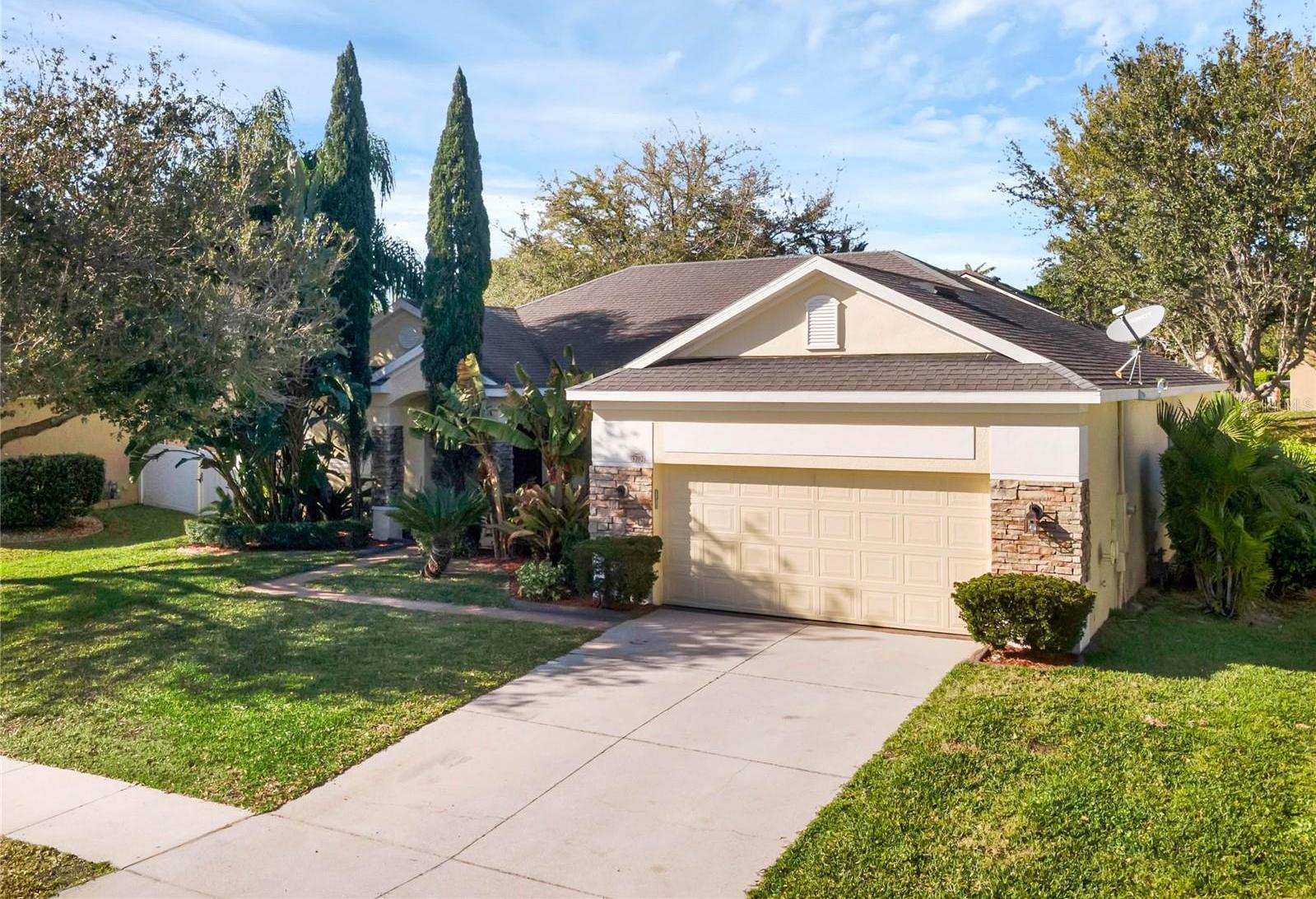 Photo one of 3702 Peace Pipe Way Clermont FL 34711 | MLS G5079013