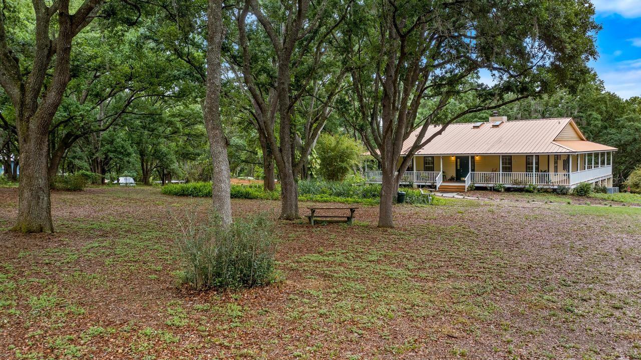 Photo one of 12136 Howey Cross Rd Clermont FL 34715 | MLS G5079474
