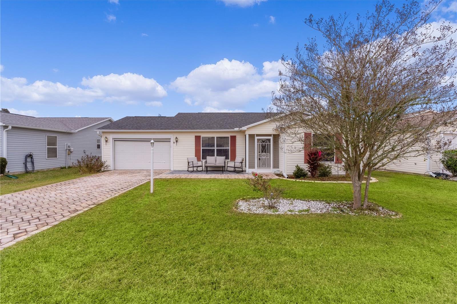 Photo one of 2609 Privada Dr The Villages FL 32162 | MLS G5080575