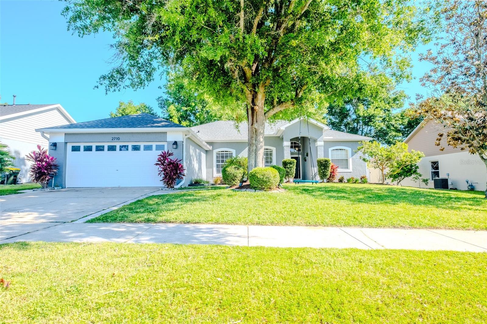 Photo one of 2710 Pine Shadow Ln Clermont FL 34711 | MLS G5080842