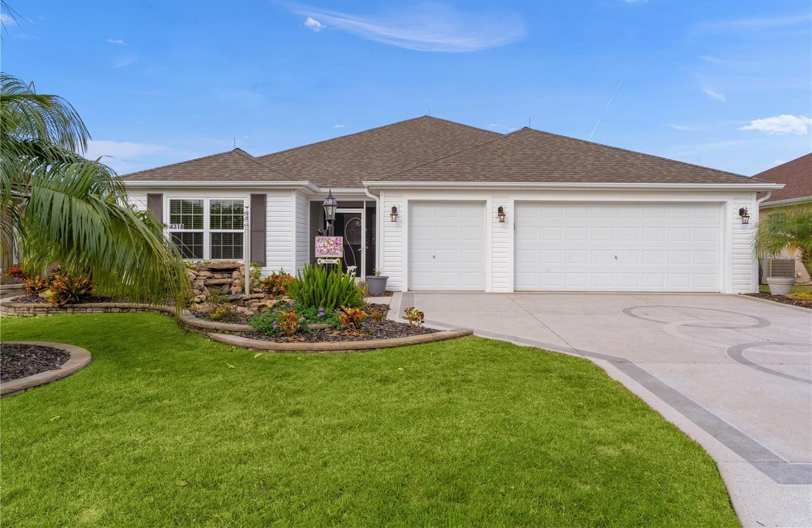 Photo one of 4318 St Stephen St The Villages FL 32163 | MLS G5090508