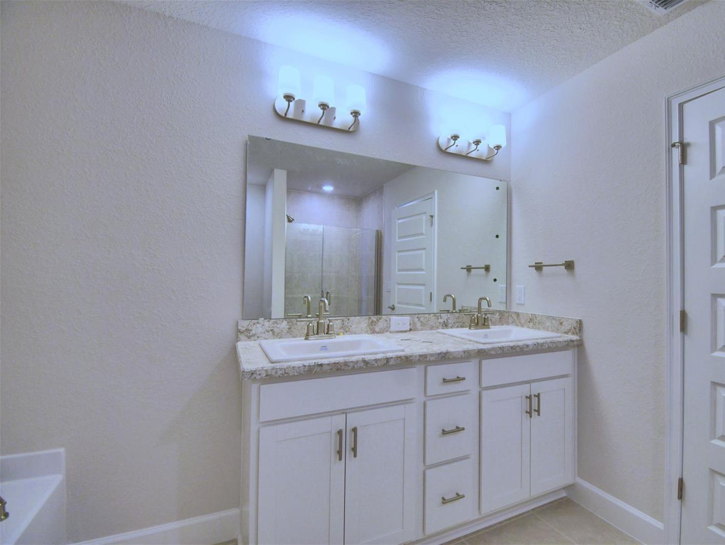 Photo #35