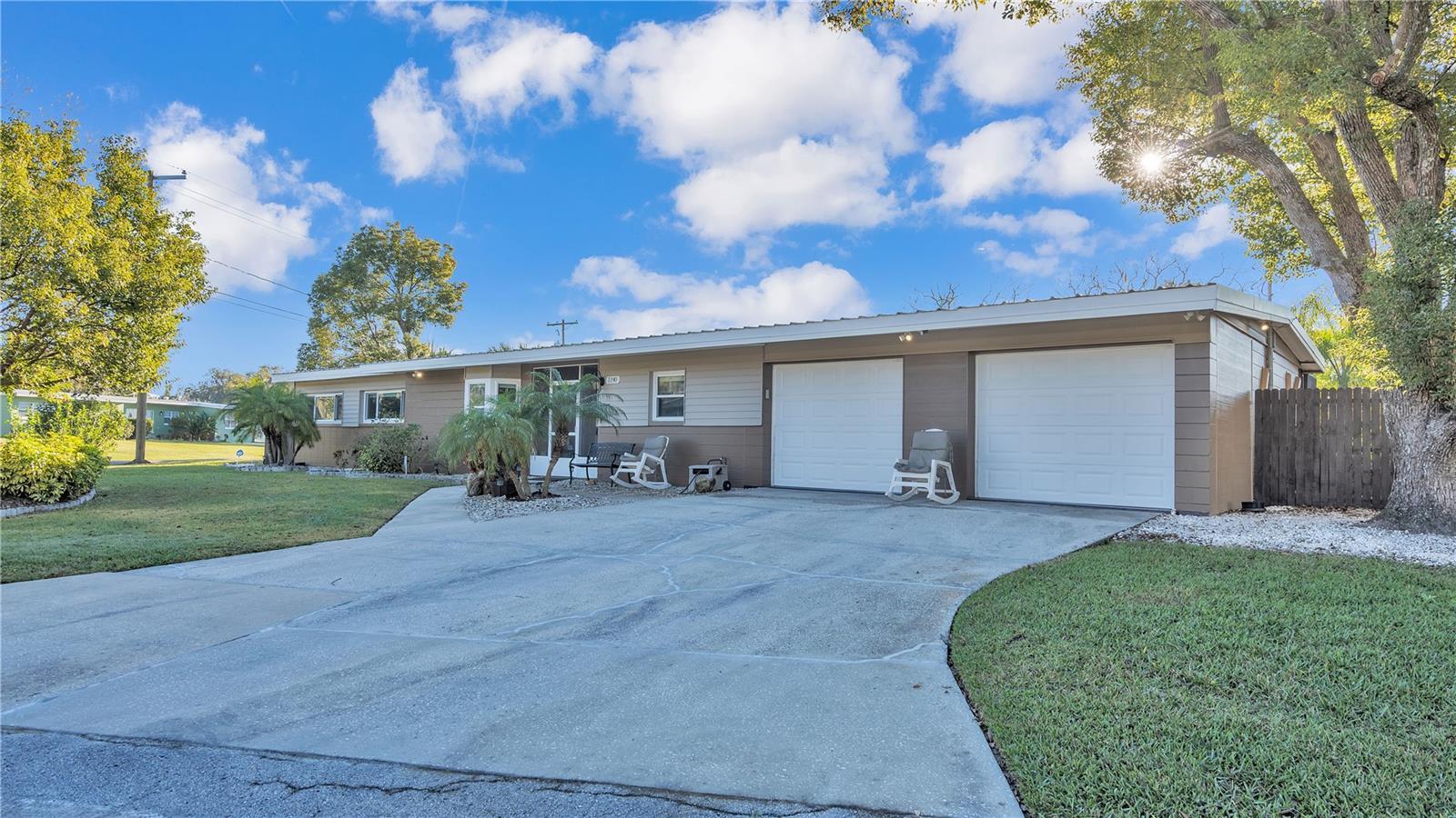 Photo one of 1190 Pinecrest Dr Bartow FL 33830 | MLS L4942833