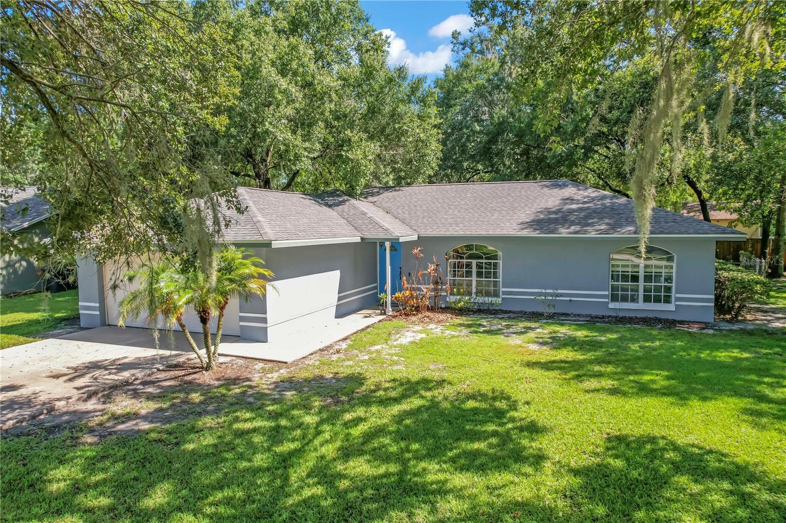 Photo one of 3909 Marquise Ln Mulberry FL 33860 | MLS L4943200