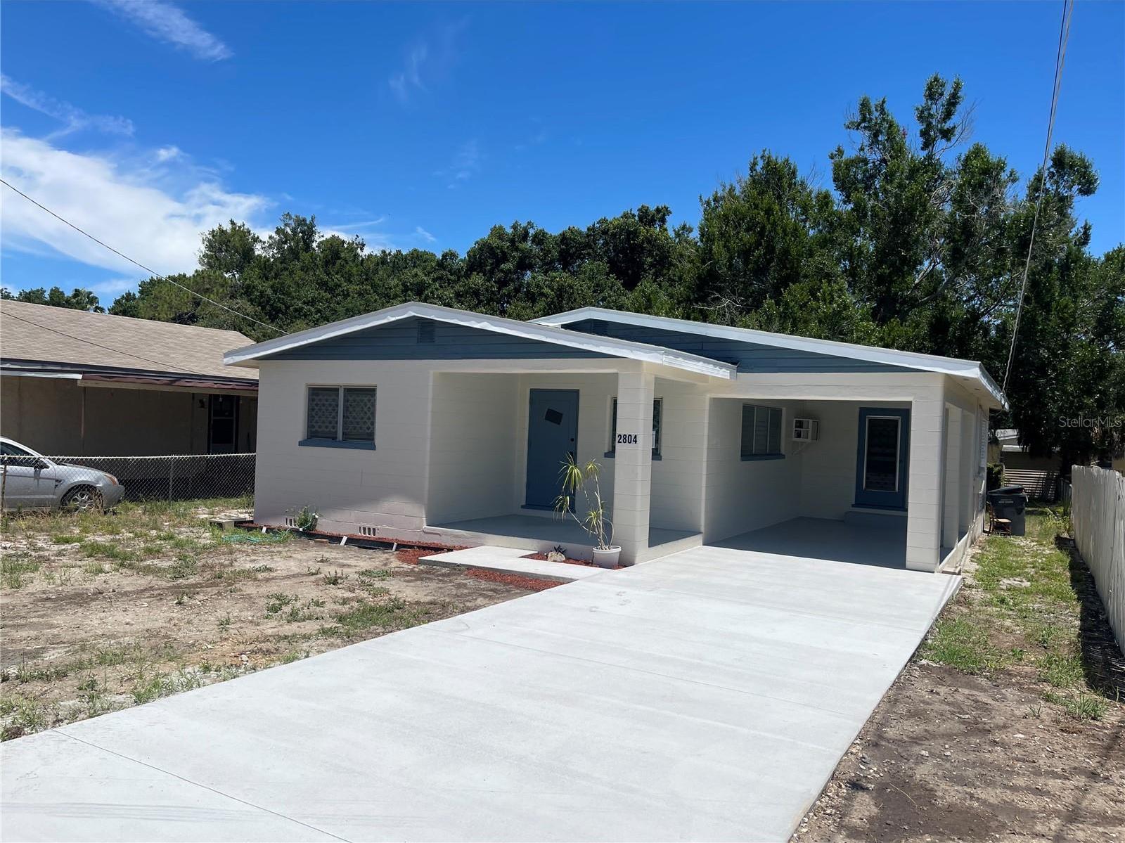 Photo one of 2804 Avenue M Nw Winter Haven FL 33881 | MLS L4943405
