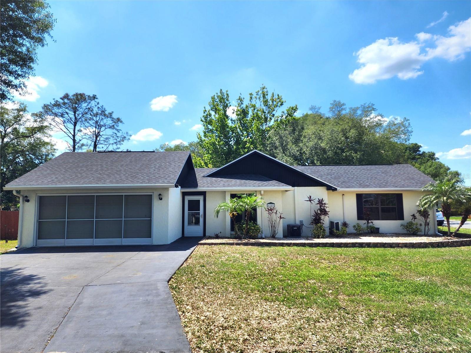 Photo one of 6105 N Fork Ct Lakeland FL 33809 | MLS L4944147