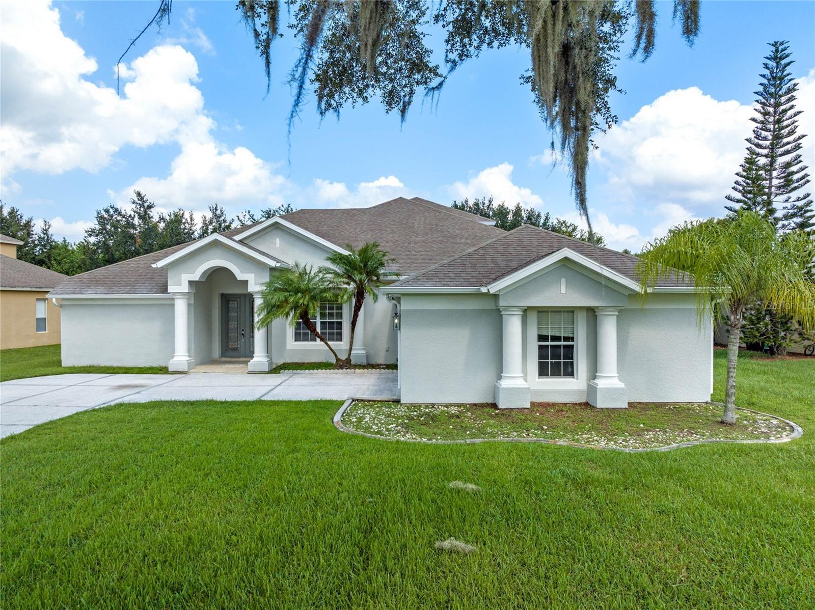 Photo one of 2227 Wandering Oak Ter Kissimmee FL 34746 | MLS O6136445