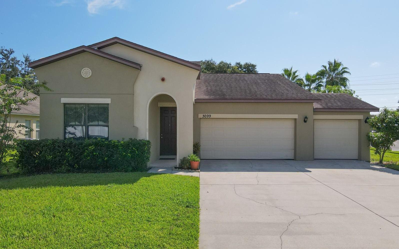 Photo one of 3099 Pointe Place Ave Kissimmee FL 34758 | MLS O6143242