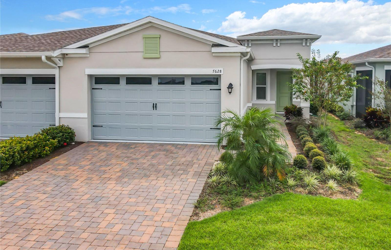 Photo one of 7628 Sand Pierre Ct Kissimmee FL 34747 | MLS O6147212
